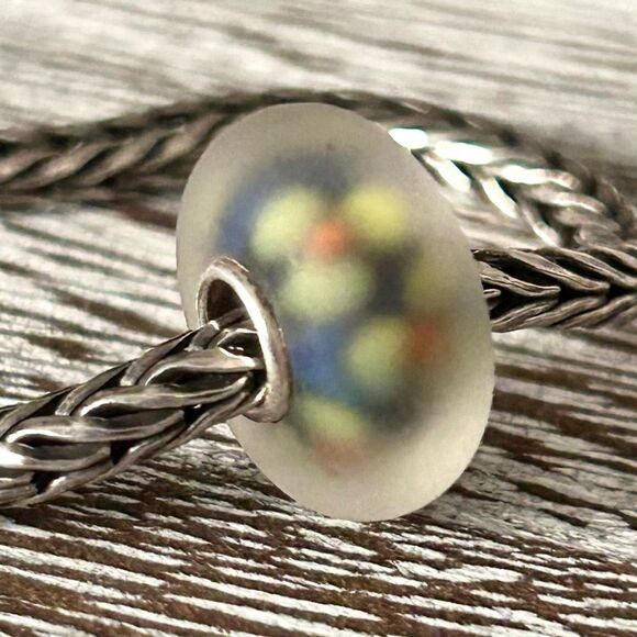 ELFBEADS Frosted Flowers Bead E925 NEW Purple Blue w Bright Yellow & Orange - Picture 4 of 8